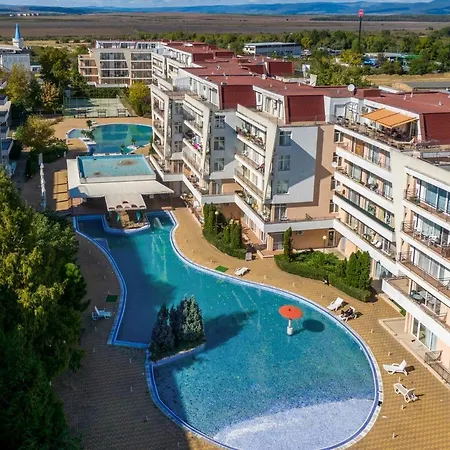 דירה Grand Kamelia